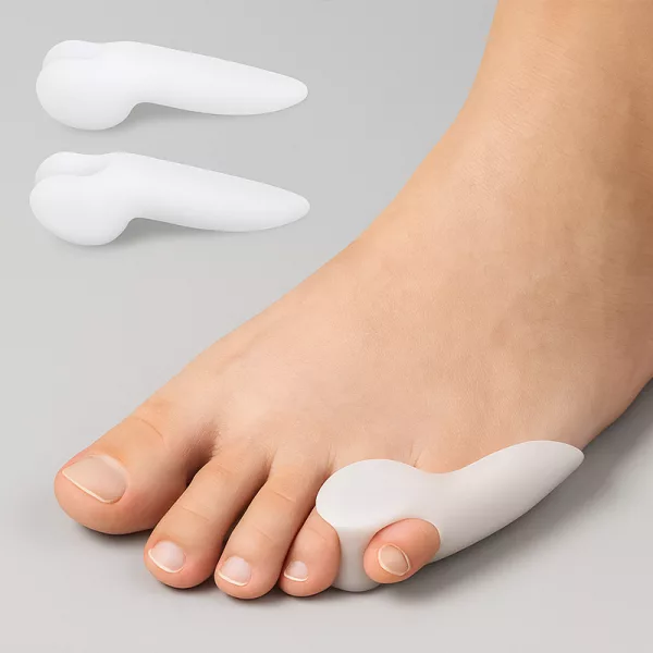 toe separator, pinky toe straightener, pinky toe corrector, pinky toe separator, corn protector, callus protector